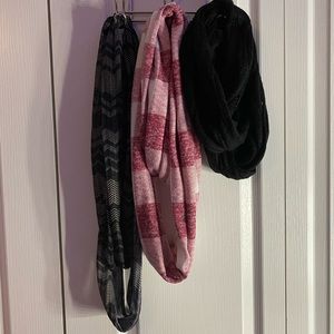 3 scarf bundle!